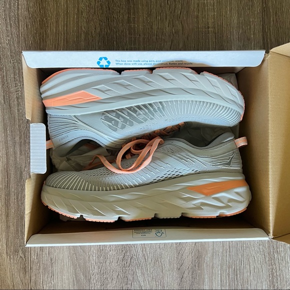 Hoka Women’s Bondi 7 Road-Running Shoes, size 7.5 - Picture 6 of 14